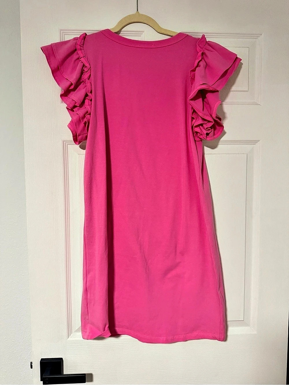 entro Pink Ruffle Sleeve Mini Dress - Picture 2 of 3